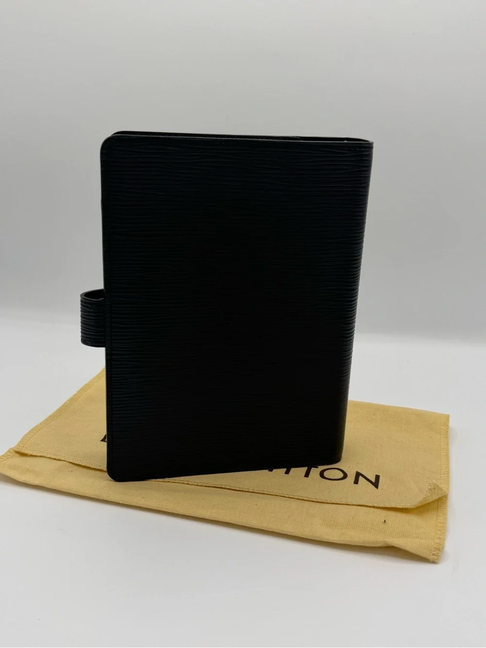 Louis Vuitton Agenda MM (Medium Ring) Ridge Noir Black Epi Leather